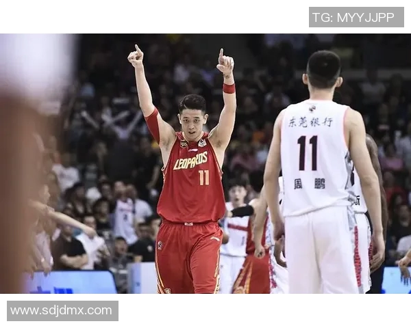 沈梓捷的成长之路与篮球梦想的追逐历程探秘